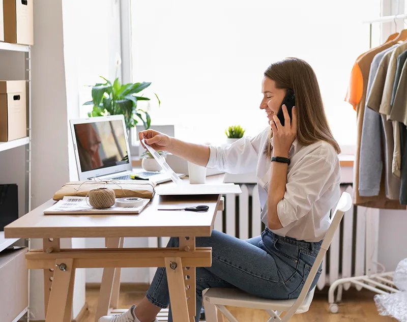 Emprendedores trabajando Uptaemprende Emprendedores trabajando Uptaemprende